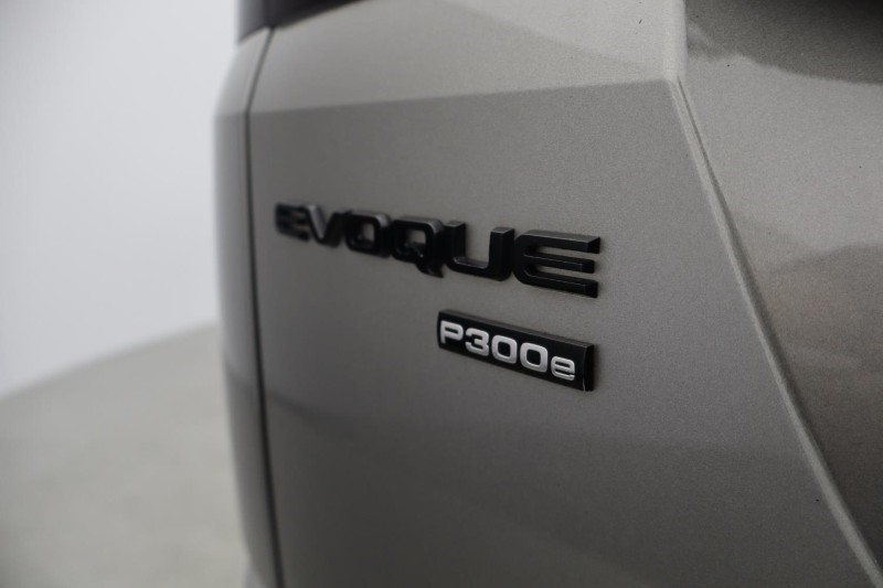 2023 (23) LAND ROVER RANGE ROVER EVOQUE 1.5 P300e Evoque Edition 5dr Auto 5708677