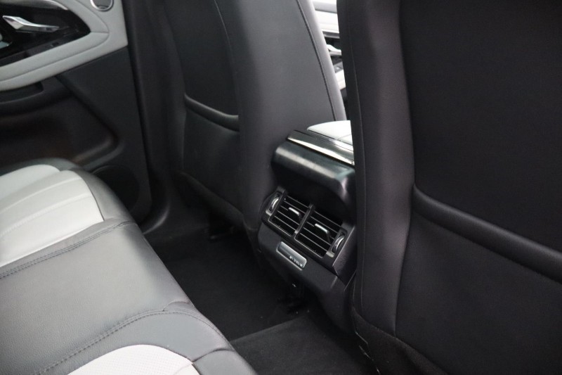 2023 (23) LAND ROVER RANGE ROVER EVOQUE 1.5 P300e Evoque Edition 5dr Auto 5708687