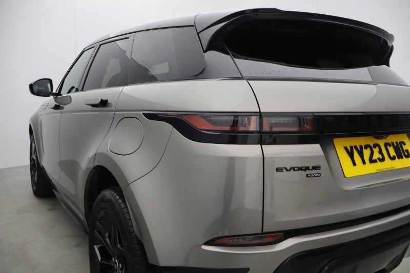 2023 (23) LAND ROVER RANGE ROVER EVOQUE 1.5 P300e Evoque Edition 5dr Auto 5708668