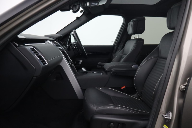 2022 (72) LAND ROVER DISCOVERY 3.0 D300 R-Dynamic HSE 5dr Auto 5698546