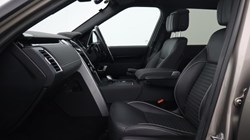 2022 (72) LAND ROVER DISCOVERY 3.0 D300 R-Dynamic HSE 5dr Auto 5698546