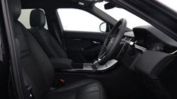 2025 (25) LAND ROVER RANGE ROVER EVOQUE 1.5 P270e Edition 5dr Auto 5721158