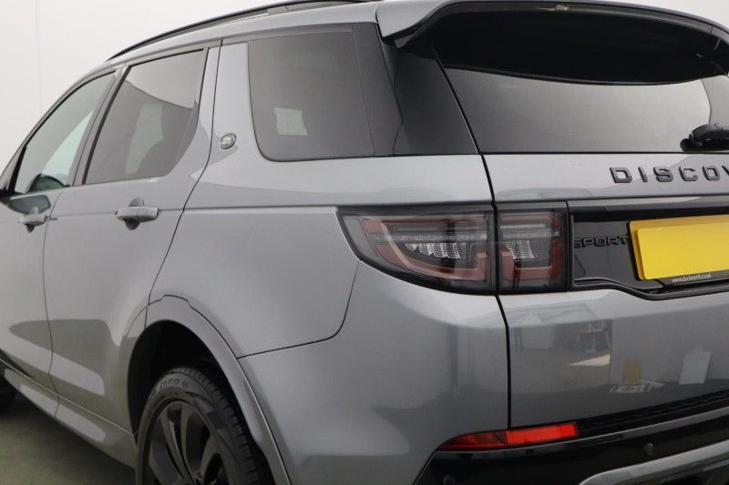 2023 (73) LAND ROVER DISCOVERY SPORT 2.0 D200 R-Dynamic HSE 5dr Auto 5700474