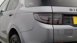 2023 (73) LAND ROVER DISCOVERY SPORT 2.0 D200 R-Dynamic HSE 5dr Auto 5700473