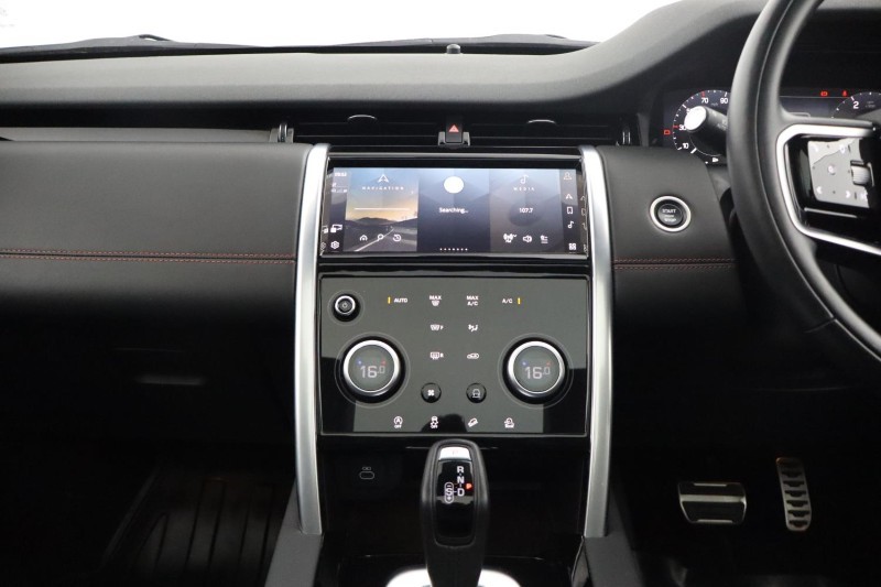 2023 (73) LAND ROVER DISCOVERY SPORT 2.0 D200 R-Dynamic HSE 5dr Auto 5700498