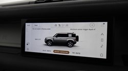 2022 (72) LAND ROVER DEFENDER 3.0 D300 X-Dynamic SE 110 5dr Auto 5704118