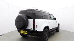 2022 (72) LAND ROVER DEFENDER 3.0 D300 X-Dynamic SE 110 5dr Auto 5704082