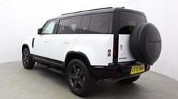 2022 (72) LAND ROVER DEFENDER 3.0 D300 X-Dynamic SE 110 5dr Auto 1