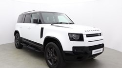 2022 (72) LAND ROVER DEFENDER 3.0 D300 X-Dynamic SE 110 5dr Auto 5704076