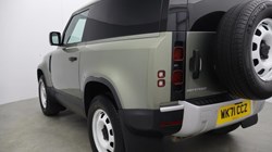 2021 (71) LAND ROVER COMMERCIAL DEFENDER 3.0 D200 Hard Top Auto 5705351