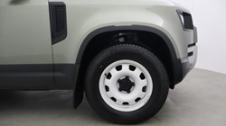 2021 (71) LAND ROVER COMMERCIAL DEFENDER 3.0 D200 Hard Top Auto 5705362