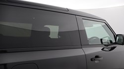 2026 (75) LAND ROVER DEFENDER 3.0 D350 X-Dynamic HSE 90 3dr Auto 5784602