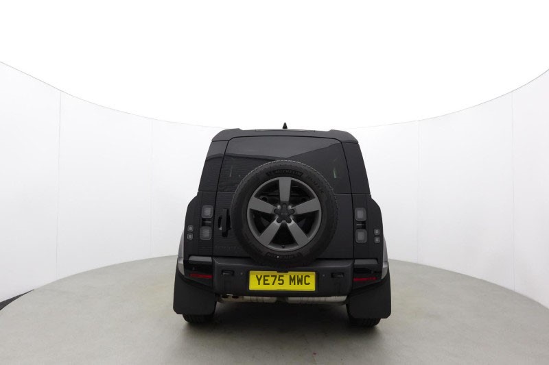 2026 (75) LAND ROVER DEFENDER 3.0 D350 X-Dynamic HSE 90 3dr Auto 5784712