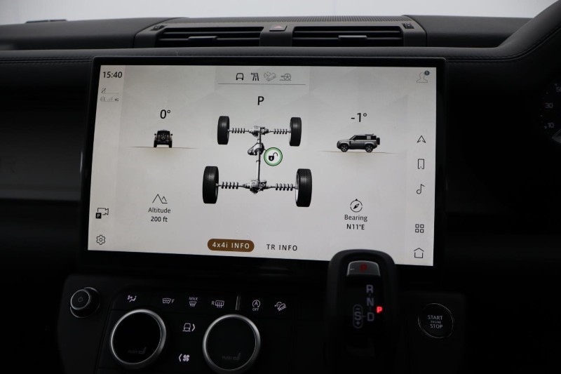 2026 (75) LAND ROVER DEFENDER 3.0 D350 X-Dynamic HSE 90 3dr Auto 5784636