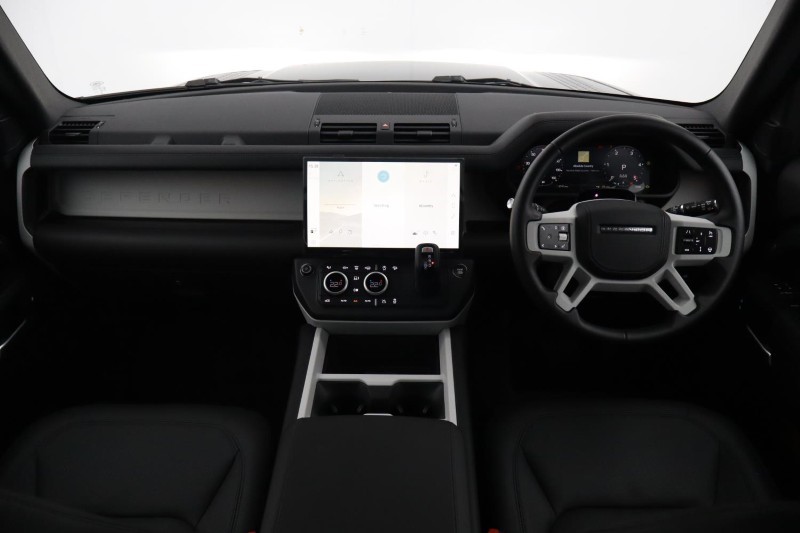 2026 (75) LAND ROVER DEFENDER 3.0 D350 X-Dynamic HSE 90 3dr Auto 5784613
