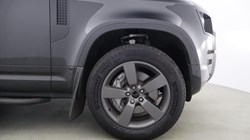 2026 (75) LAND ROVER DEFENDER 3.0 D350 X-Dynamic HSE 90 3dr Auto 5784645