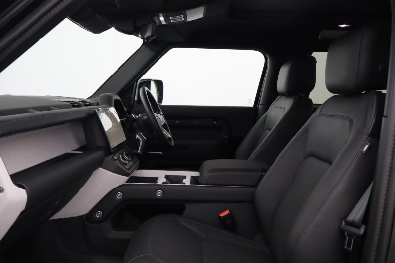 2026 (75) LAND ROVER DEFENDER 3.0 D350 X-Dynamic HSE 90 3dr Auto 5784600