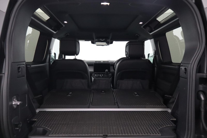 2026 (75) LAND ROVER DEFENDER 3.0 D350 X-Dynamic HSE 90 3dr Auto 5784596