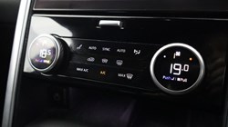 2024 (24) LAND ROVER COMMERCIAL DISCOVERY 3.0 D300 Dynamic HSE Commercial Auto 5785228