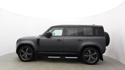 2022 (72) LAND ROVER DEFENDER 5.0 P525 V8 Carpathian Edition 110 5dr Auto 5715049
