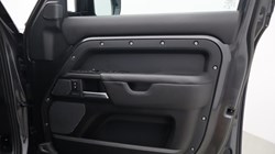 2022 (72) LAND ROVER DEFENDER 5.0 P525 V8 Carpathian Edition 110 5dr Auto 5715079