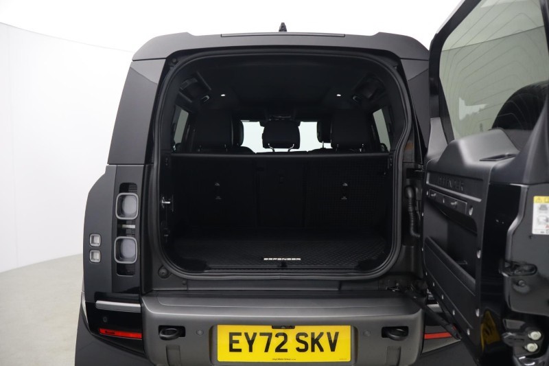 2022 (72) LAND ROVER DEFENDER 5.0 P525 V8 Carpathian Edition 110 5dr Auto 5715053