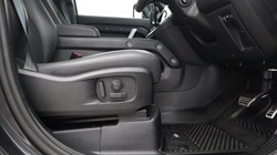 2022 (72) LAND ROVER DEFENDER 5.0 P525 V8 Carpathian Edition 110 5dr Auto 5715083