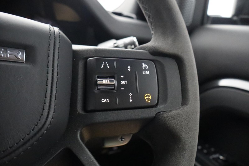 2022 (72) LAND ROVER DEFENDER 5.0 P525 V8 Carpathian Edition 110 5dr Auto 5715085