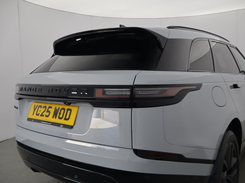 2025 (25) LAND ROVER RANGE ROVER VELAR 2.0 D200 MHEV Dynamic SE 5dr Auto 5745392
