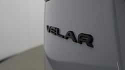 2025 (25) LAND ROVER RANGE ROVER VELAR 2.0 D200 MHEV Dynamic SE 5dr Auto 5745396