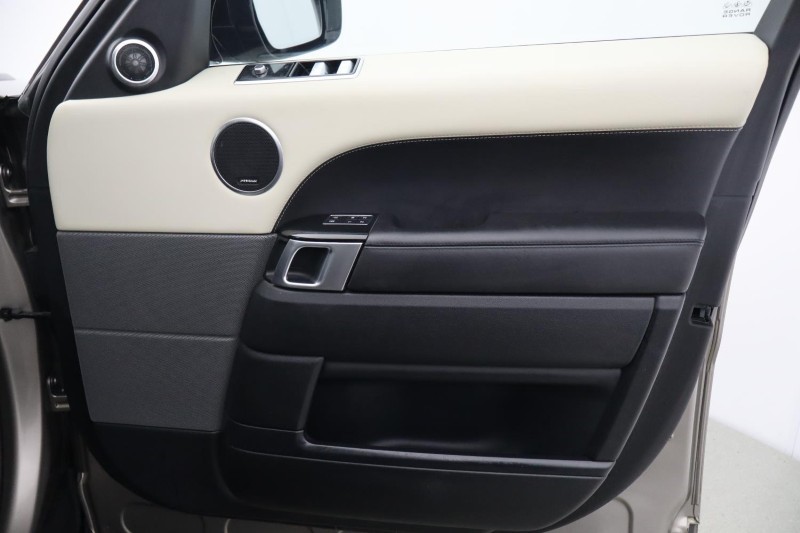 2022 (22) LAND ROVER RANGE ROVER SPORT 3.0 D300 Autobiography Dynamic 5dr Auto 5730072