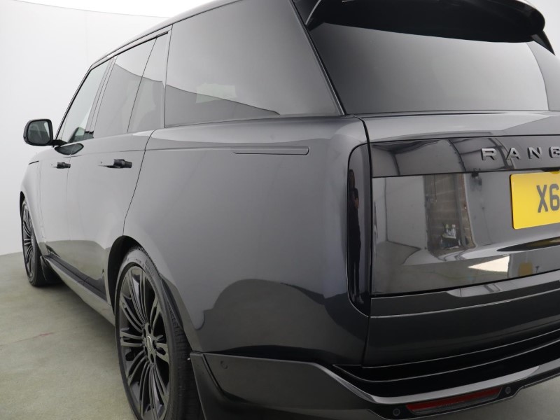2026 (26) LAND ROVER RANGE ROVER 3.0 D300 Edition 4dr Auto 5745597