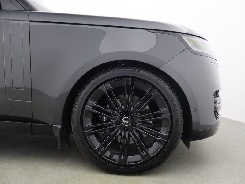 2026 (26) LAND ROVER RANGE ROVER 3.0 D300 Edition 4dr Auto 5745610