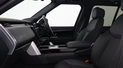 2026 (26) LAND ROVER RANGE ROVER 3.0 D300 Edition 4dr Auto 5745604