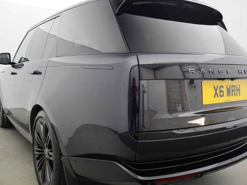2026 (26) LAND ROVER RANGE ROVER 3.0 D300 Edition 4dr Auto 5745598