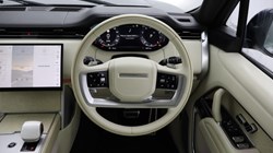 2025 (25) LAND ROVER RANGE ROVER 4.4 P615 V8 SV 4dr Auto 5906828