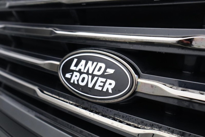 2025 (25) LAND ROVER RANGE ROVER 4.4 P615 V8 SV 4dr Auto 5906871