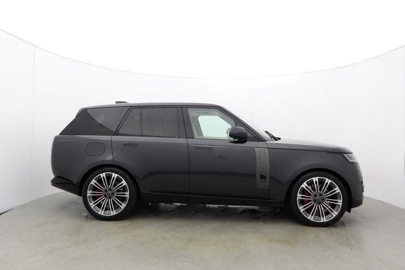 2025 (25) LAND ROVER RANGE ROVER 4.4 P615 V8 SV 4dr Auto 5906800