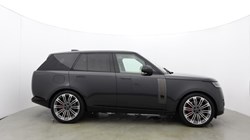 2025 (25) LAND ROVER RANGE ROVER 4.4 P615 V8 SV 4dr Auto 5906800