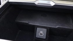 2025 (25) LAND ROVER RANGE ROVER 4.4 P615 V8 SV 4dr Auto 5906865