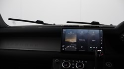 2024 (74) LAND ROVER COMMERCIAL DEFENDER 3.0 D250 Hard Top X-Dynamic SE Auto 5779750