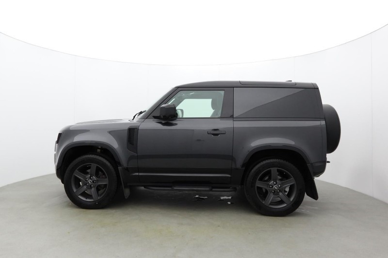 2024 (74) LAND ROVER COMMERCIAL DEFENDER 3.0 D250 Hard Top X-Dynamic SE Auto 5779714