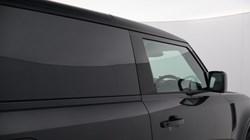 2024 (74) LAND ROVER COMMERCIAL DEFENDER 3.0 D250 Hard Top X-Dynamic SE Auto 5779733