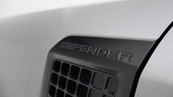 2023 (23) LAND ROVER COMMERCIAL DEFENDER 3.0 D250 Hard Top SE Auto 5795134