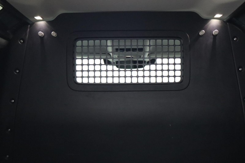 2023 (23) LAND ROVER COMMERCIAL DEFENDER 3.0 D250 Hard Top SE Auto 5795128