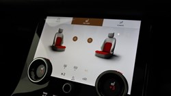 2021 (21) LAND ROVER RANGE ROVER VELAR 3.0 D300 MHEV R-Dynamic SE 5dr Auto 5728114