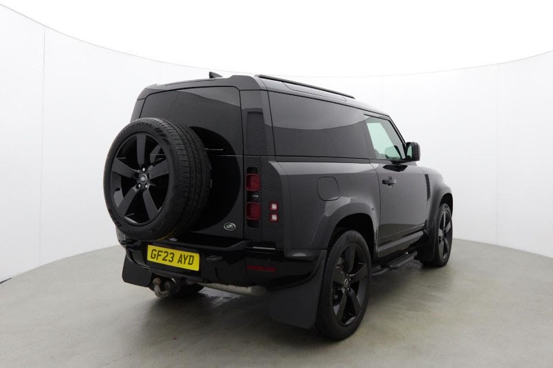 2023 (23) LAND ROVER COMMERCIAL DEFENDER 3.0 D300 Hard Top X-Dynamic HSE Auto 5781347