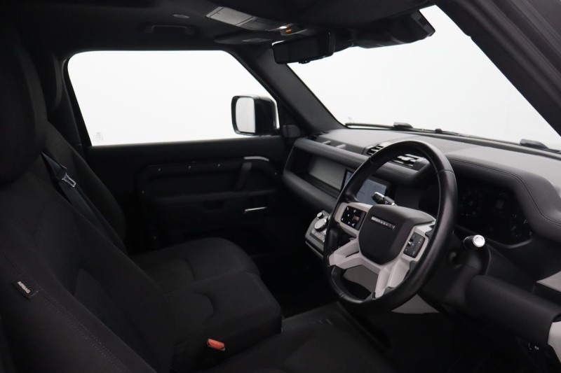2021 (21) LAND ROVER COMMERCIAL DEFENDER 3.0 D200 Hard Top Auto [3 Seat] 5736236