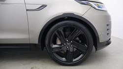 2023 (23) LAND ROVER DISCOVERY 3.0 D300 R-Dynamic HSE 5dr Auto 5748550