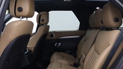 2023 (23) LAND ROVER DISCOVERY 3.0 D300 R-Dynamic HSE 5dr Auto 5748508
